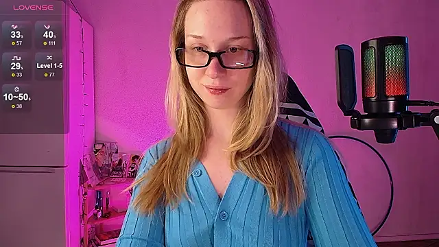 SatinSinner online show from March 11, 4:02 pm