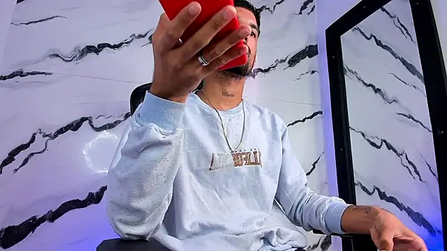 CarlosHotVibes online show from March 11, 2:12 pm