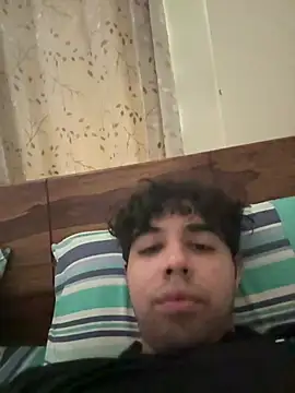 lucasmaxtoy online show from March 15, 8:42 am