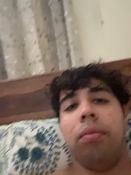 lucasmaxtoy online show from March 19, 8:07 am