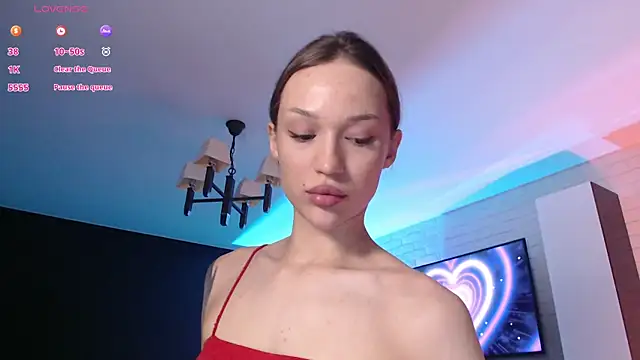 Snapshot of Jade_Amore chatting on July 22, 5:38 pm Jade Amore online show from July 22, 5:38 pm