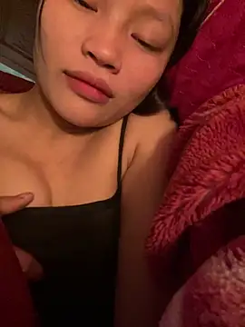 Snapshot of Shin-kin chatting on March 12, 8:53 am Shin-kin online show from March 12, 8:53 am