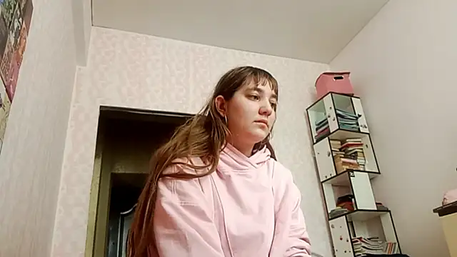 Snapshot of JanineThielman chatting on May 19, 9:37 am JanineThielman online show from May 19, 9:37 am