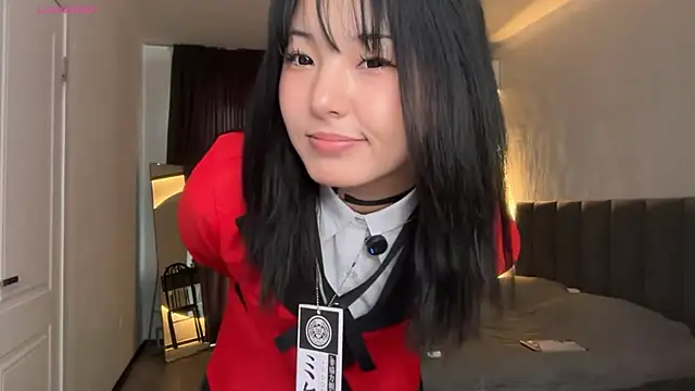Snapshot of minnie_joy chatting on June 15, 1:13 pm minnie joy online show from June 15, 1:13 pm