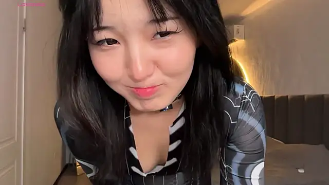 minnie joy online show from June 19, 12:53 pm