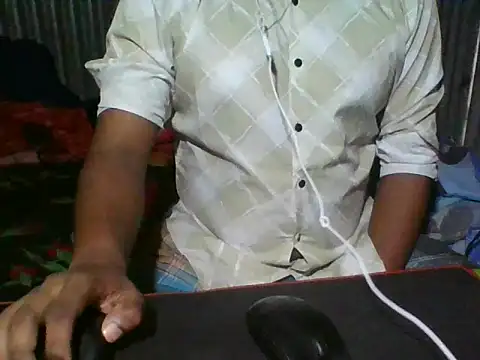 Snapshot of BestDick2910 chatting on March 7, 9:17 am BestDick2910 online show from March 7, 9:17 am