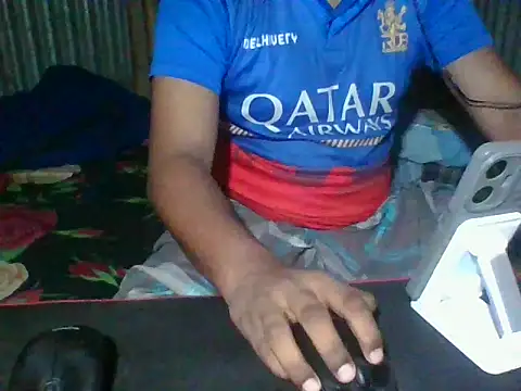 Snapshot of BestDick2910 chatting on March 19, 6:50 am BestDick2910 online show from March 19, 6:50 am