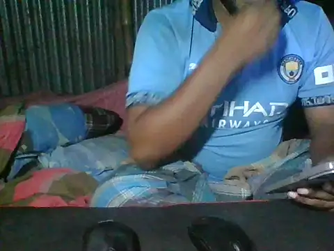 Snapshot of BestDick2910 chatting on March 21, 7:17 pm BestDick2910 online show from March 21, 7:17 pm