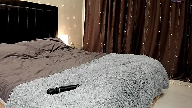  stiflers mum online show from March 13, 4:35 pm