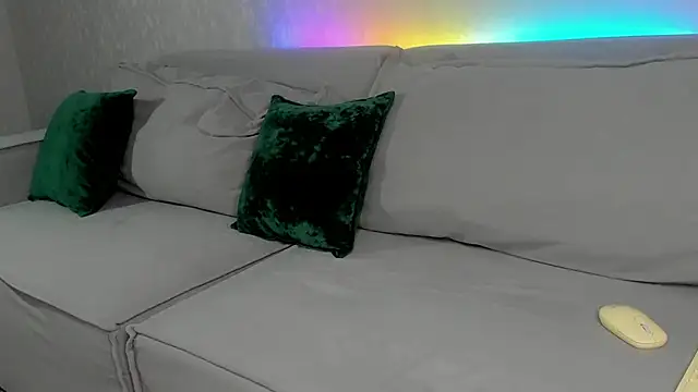 Snapshot of Amazing_mood chatting on April 12, 10:53 am Amazing mood online show from April 12, 10:53 am