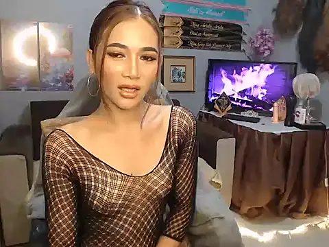 Snapshot of Demonsfuck chatting on May 16, 12:51 am Demonsfuck online show from May 16, 12:51 am