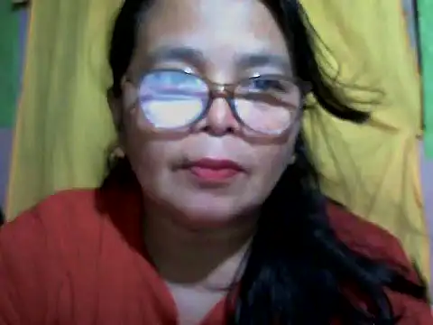 Snapshot of Flowerblossom123 chatting on June 3, 2:33 pm Flowerblossom123 online show from June 3, 2:33 pm