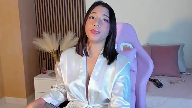 Holy Lux online show from July 16, 11:11 pm