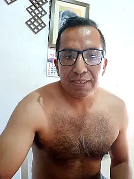 DIEGOLUIS2026 online show from May 4, 7:54 pm