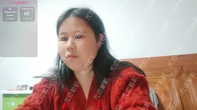 Hannah-33 online show from March 7, 2:14 pm