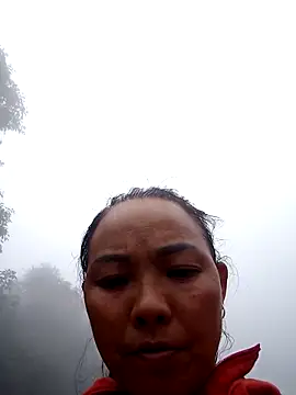 Snapshot of elen8800 chatting on March 6, 2:41 am elen8800 online show from March 6, 2:41 am