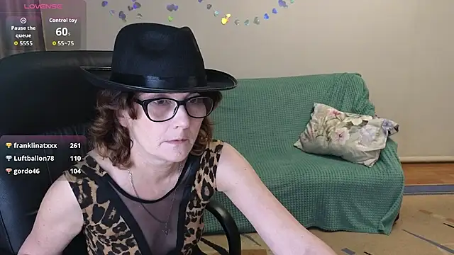 Snapshot of Miss_Amberr chatting on March 13, 8:26 pm Miss Amberr online show from March 13, 8:26 pm