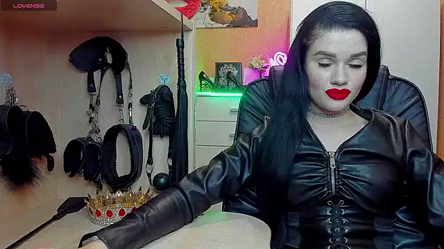 Snapshot of KristiTopxx chatting on May 21, 8:16 pm KristiTopxx online show from May 21, 8:16 pm