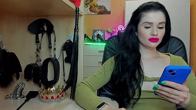 KristiTopxx online show from June 18, 7:51 pm