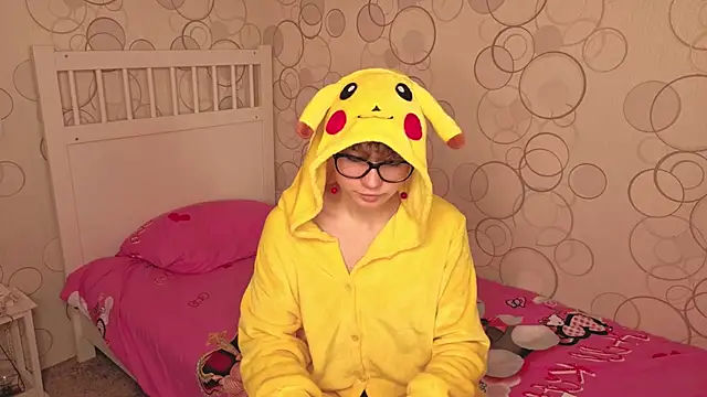 LibbyDuhl online show from March 11, 5:35 am