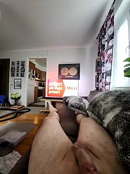 swecockforhead online show from March 15, 10:10 am