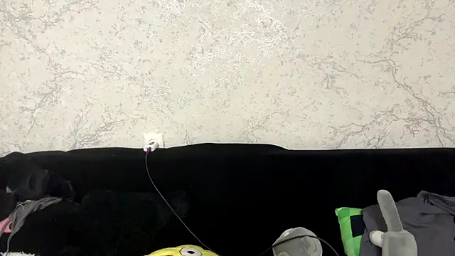 kishagrayone online show from June 18, 4:22 pm
