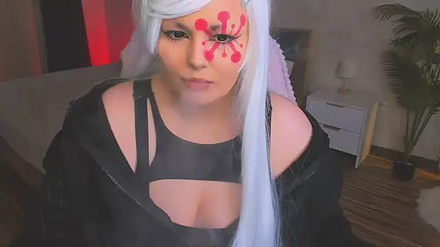 HwasaMoore online show from March 3, 8:26 pm