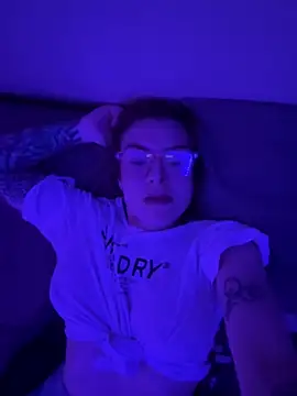 Snapshot of LaurenRae_x chatting on March 9, 1:31 am LaurenRae x online show from March 9, 1:31 am