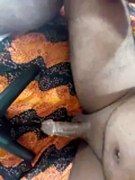 Snapshot of skynct2007 chatting on March 3, 1:34 am skynct2007 online show from March 3, 1:34 am