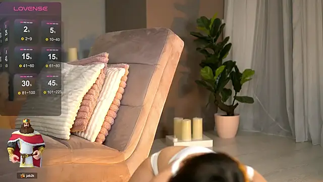 Snapshot of ClassyKatyy chatting on June 9, 9:48 pm ClassyKatyy online show from June 9, 9:48 pm