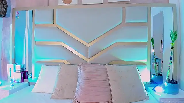 Snapshot of Samantha-Pardo chatting on March 6, 3:19 pm Samantha-Pardo online show from March 6, 3:19 pm