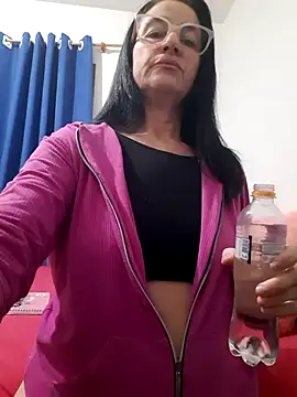 Snapshot of Camilegaucha chatting on June 25, 11:20 pm Camilegaucha online show from June 25, 11:20 pm