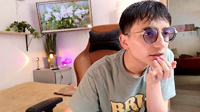 Sr evann online show from March 9, 3:38 pm