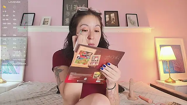 Snapshot of Abigailladyy chatting on July 29, 11:41 am Abigailladyy online show from July 29, 11:41 am