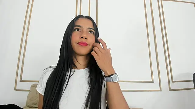 emily gaviria1 online show from May 31, 6:09 pm