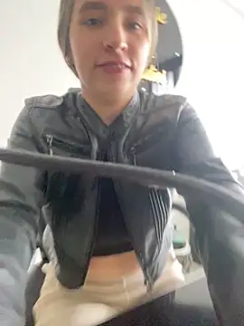 MANU EF online show from March 10, 12:43 pm