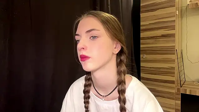 PollyDream online show from March 13, 5:58 am