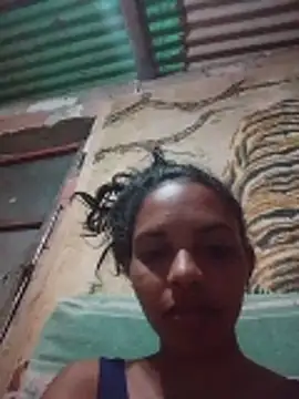 valentina gomez1 online show from May 3, 2:06 am