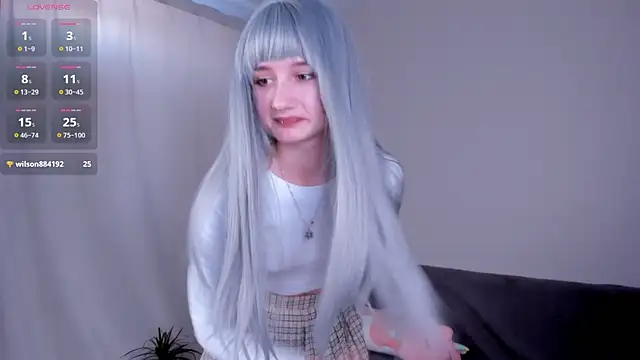 Snapshot of kira_montelle chatting on March 17, 6:39 am kira montelle online show from March 17, 6:39 am