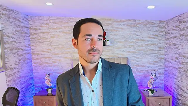 Adams Sanz online show from May 20, 8:37 pm