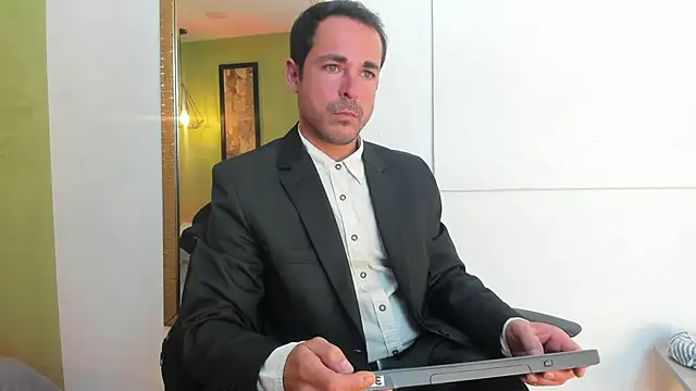Adams Sanz online show from June 9, 7:36 pm