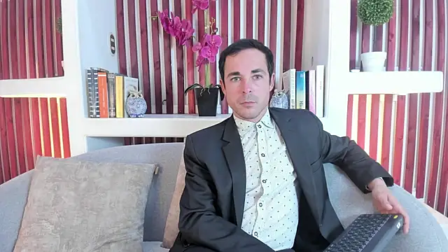 Adams Sanz online show from July 1, 8:52 pm