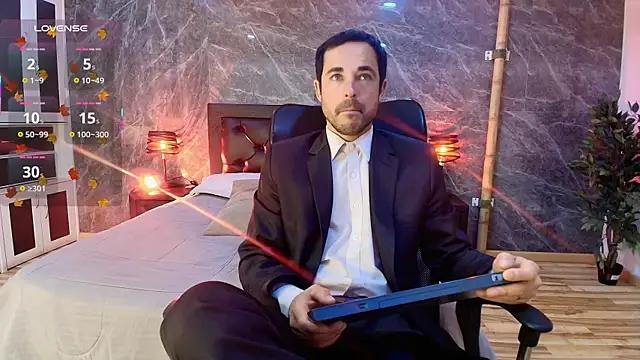 Adams Sanz online show from July 8, 8:46 pm