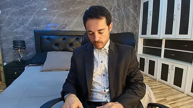 Adams Sanz online show from July 9, 7:29 pm