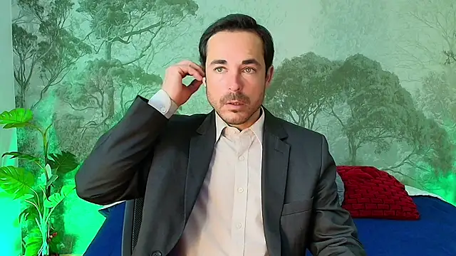 Adams Sanz online show from July 28, 7:39 pm