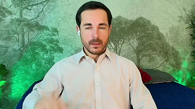 Adams Sanz online show from July 31, 7:02 pm