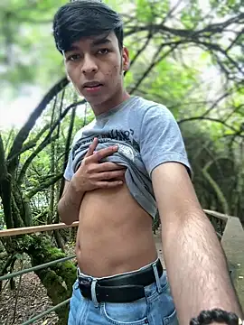 The Conquer online show from March 13, 6:36 pm