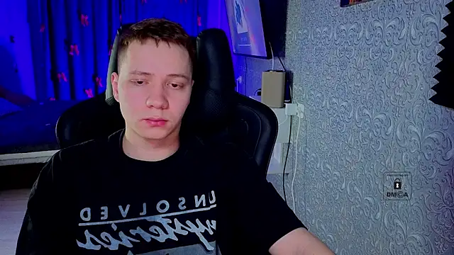 Karl Night  online show from March 11, 5:19 pm