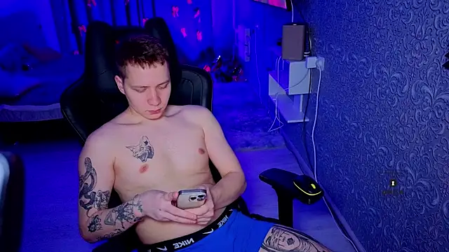 Karl Night  online show from March 17, 4:54 pm