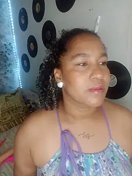 Snapshot of medusafox_ chatting on May 22, 4:41 am medusafox online show from May 22, 4:41 am
